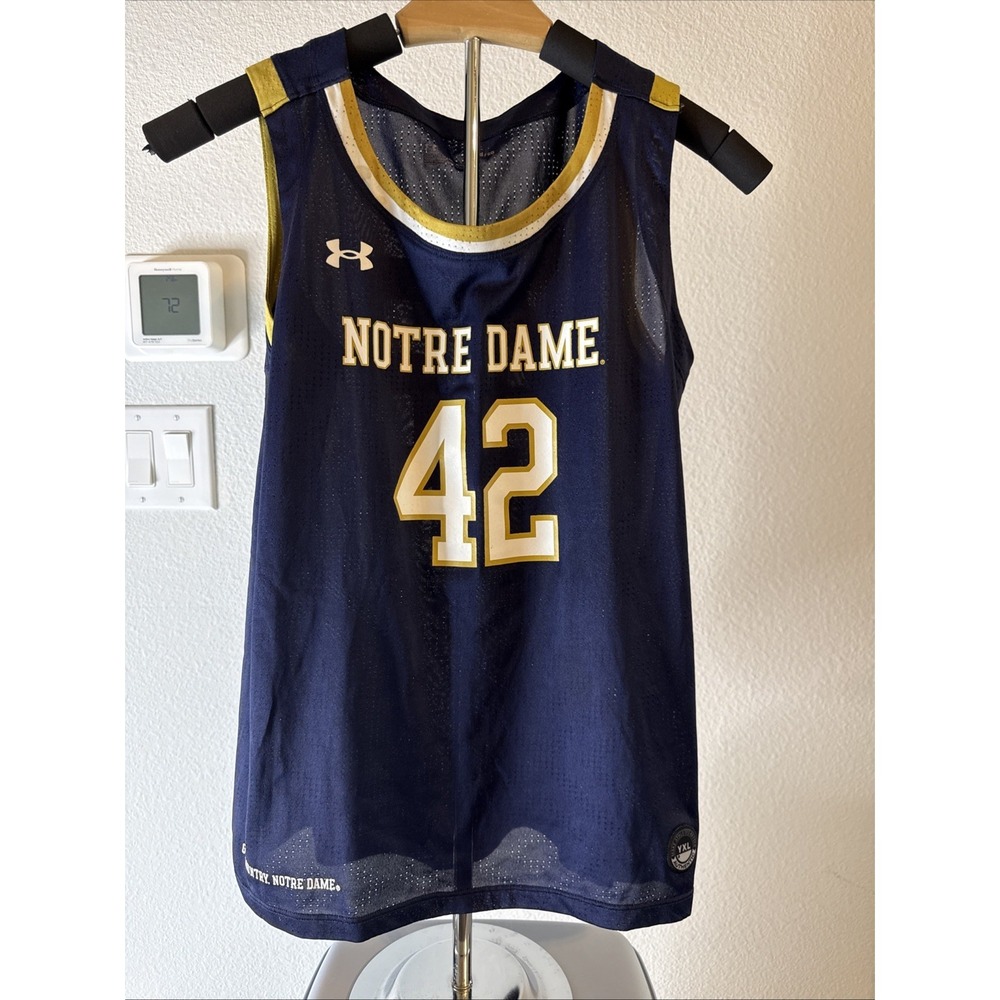 Unisex Under Armour Notre Dame Fighting Irish Basketball Jersey Youth‎ Size XL